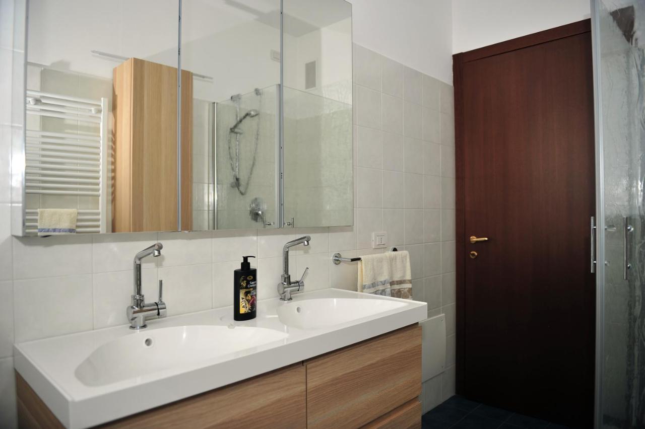 Moderno Trilocale Laura Appartement Dalmine Buitenkant foto